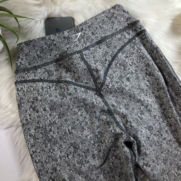 NWT Gymshark Fleur Texture Grey Leggings Charcoal - Picture 12 of 15